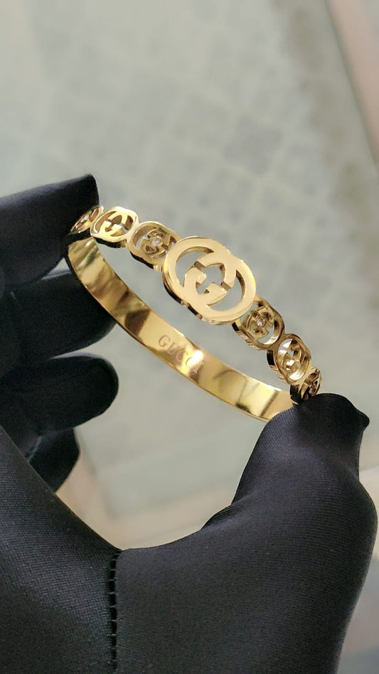 Elegant Designer-Inspired Luxury Bracelets – Gold & Silver