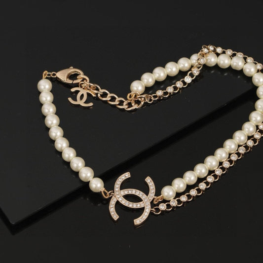 Elegant Pearl & Crystal Statement Necklace